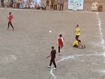 Tình huống fair play cần được nhân rộng trong bóng đá