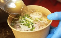 Phở sen, chén cơm và nước mắm của một người Việt xa xứ ở Singapore