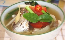 Canh cá khoai nấu me đất