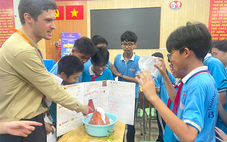 Giáo dục TP.HCM thời kỳ đổi mới - Kỳ 1: Mũi nhọn ngoại ngữ