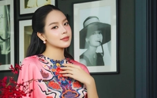 Hoa hậu Thanh Thủy diện thiết kế mới của Lê Thanh Hòa, gợi không khí Tết 2026