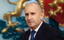 Tổng thống Bulgaria tuyên bố từ chức giữa đồn đoán lập đảng mới