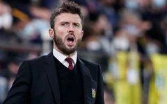 Vòng lặp chán chường của Man United