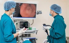 Vì sao ung thư đại trực tràng đứng top đầu nhưng lại dễ đánh chặn từ sớm?