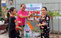 Các chị kêu gọi đổi pin đã sử dụng lấy cây xanh, ai cũng thích