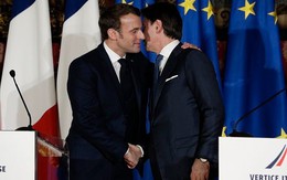 Châu Âu: hôn xã giao ra sao giữa thời đại dịch?