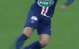 Mbappe solo dẫn bóng 75m ghi tuyệt phẩm