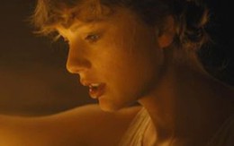 Taylor Swift bất ngờ tung album mới khiến khán giả ngỡ ngàng