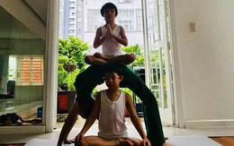 Mẹ Hồ Ngọc Hà tập yoga cực đỉnh ở tuổi 63, đến con gái chắc cũng chào thua