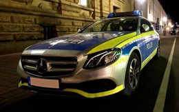 Cảnh sát truy tìm nơi phát ra tiếng súng, rồi thấy thủ phạm là… cái tivi