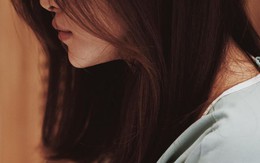 Đông Nhi hé lộ loạt ảnh trong phòng sinh, chân dung con gái lộ diện