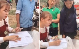 Khách mừng cưới bằng tiền mặt để người nhà ghi sổ