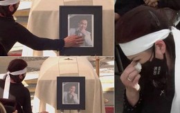 Vợ nghệ sĩ Chí Tài mặc áo dài đen, nức nở tiễn chồng chặng cuối