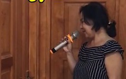 Cháu nội hai ngày không rửa bát, bà cầm micro lên phòng 'tra tấn'