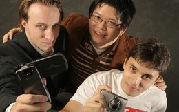 Video đầu tiên trên YouTube của ai?