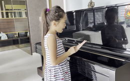 Con gái Đoan Trang khuyên mẹ không sinh thêm em với lý lẽ bất ngờ