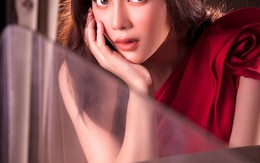 Đón sinh nhật lặng lẽ, Lý Nhã Kỳ được đồng nghiệp chúc hết ế