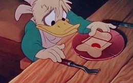 Bữa cơm 'mùa dịch' của chuột Mickey và vịt Donald