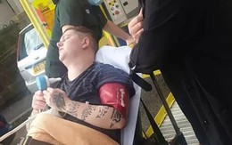 Chàng trai ngã gãy chân khi dọn nhà giúp bạn gái