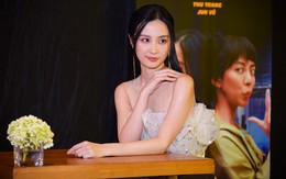 Kiều Minh Tuấn 'phá lên cười' khi xem cảnh tình cảm với Thu Trang