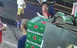 Vợ chạy xe máy bỏ quên chồng giữa đường