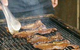 Nướng hơn 100 kg sườn bò để quay phim 'Nghề siêu dễ'