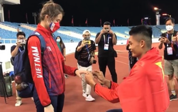Nhà vô địch SEA Games cầu hôn bạn gái ngay khi đoạt huy chương vàng