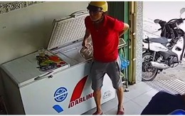 Thanh niên trộm hải sản giấu sau quần bị bắt quả tang