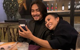 Bạn trai kém 20 tuổi gây phấn khích khi hát tặng Phương Thanh
