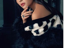 Bà xã Lương Thế Thành ở nhà dọn dẹp cũng phải chuẩn outfit quý cô