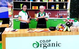 Hào hứng show nấu ăn tươi sạch tại siêu thị