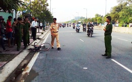 Chạy xe đạp đi tập thể dục bị ôtô húc văng 30m