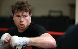 Võ sĩ Canelo Alvarez ký hợp đồng thượng đài 11 trận lãnh 365 triệu USD