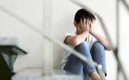 Con bị ám ảnh chuyện lúc nhỏ, làm sao?