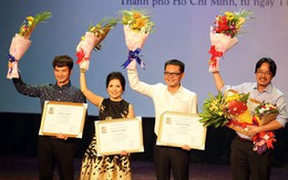 Liên hoan kịch để nghệ sĩ có huy chương xét tặng danh hiệu?