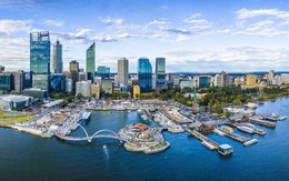 Tận hưởng 'mùa hè ngược' tại Nam Bán Cầu