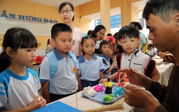 'Tôi xấu hổ khi nghĩ oan cô giáo gây sức ép cho con mình'