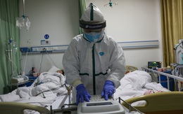 Chính quyền phải bảo vệ nhân viên y tế chống dịch bị đuổi khỏi chung cư