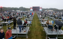 Chương trình hòa nhạc 'giãn cách xã hội' đặc biệt tại Anh