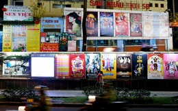 Khi sân khấu tết tắt đèn