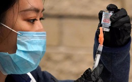 Vắc xin ngừa COVID-19 đã được mua bán ra sao?