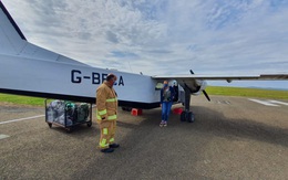 Có gì trên chuyến bay ngắn nhất thế giới?