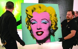 Bức tranh lụa giữa tòa tối cao