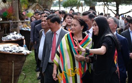 Tơ lụa và cổ vật của 'Thiên đường Tây Nguyên'