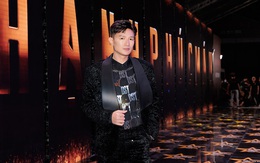 Dược sĩ Tiến chơi lớn 'xây' hẳn đại lộ danh vọng 'Hạnh phúc máu'