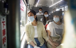 Dưới dòng thác cuộc đời