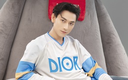 Isaac: '34 tuổi không được quyền đắt sô sao?'