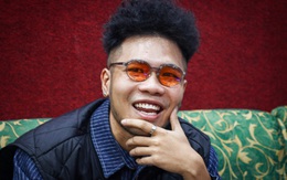 Phúc Du cũng là gã trai thích đắm mình trong những suy tư về tình yêu...