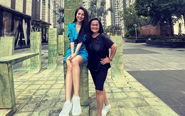 Ảnh vui sao Việt 11-9: Hiền Thục gây cười khi mẹ nhờ kéo dài chân