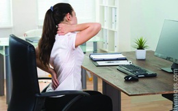 Đau kia còn trong dáng ngồi